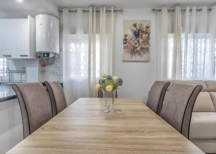 Andalusí&parking Incluido&casco Histórico Apartamento